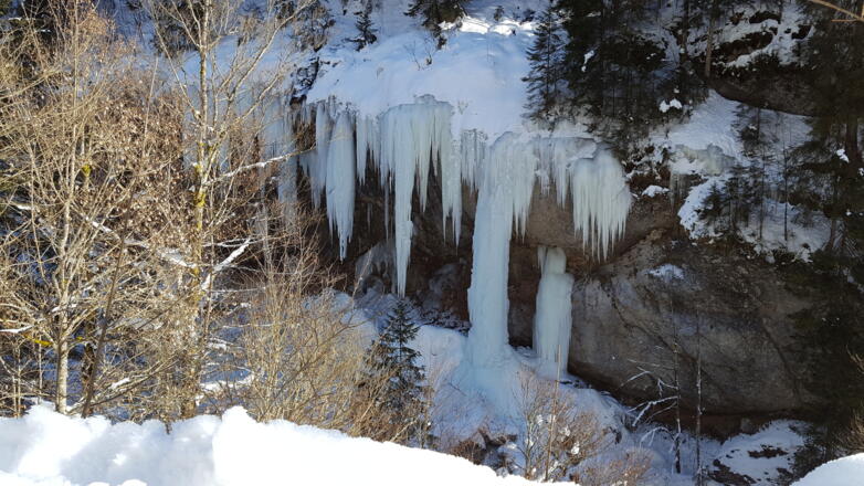 Eisfälle im Weißachtal