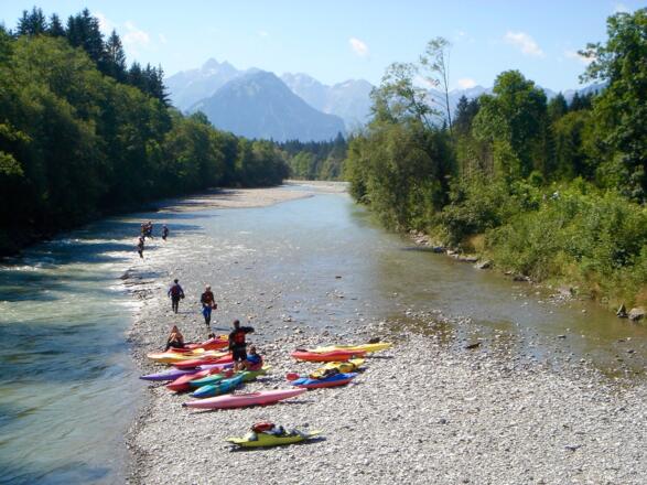 Rafting auf der Iller bei Fischen im Allgäu