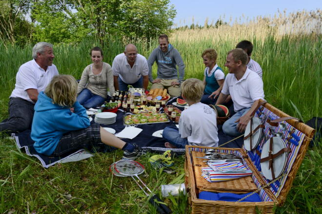 Beim Seepicknick