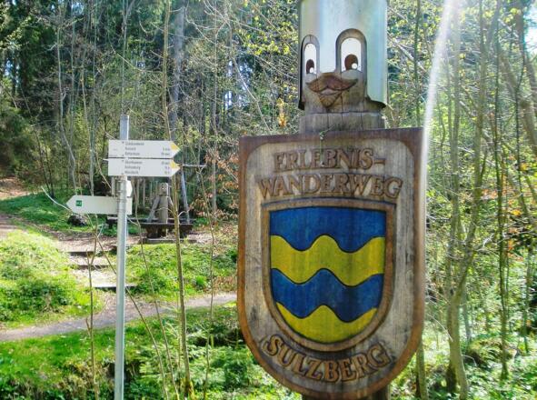 Die Heinrichfigur am Wegesrand