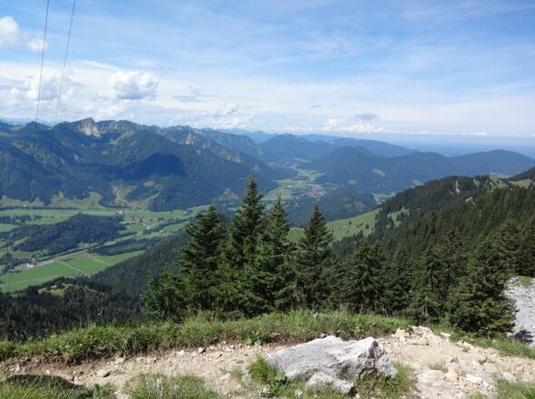 Blick ins Tal beim Aufstieg