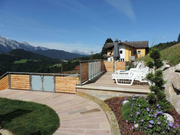 Liegeflaeche im Garten