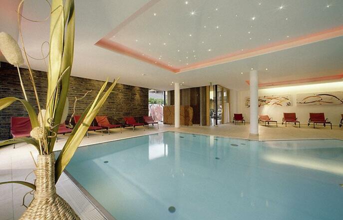 Hallenbad Wellnesbereich