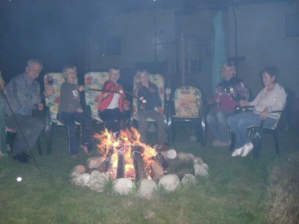 Am Lagerfeuer