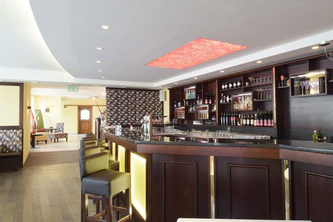Hotelbar &amp; Eingang