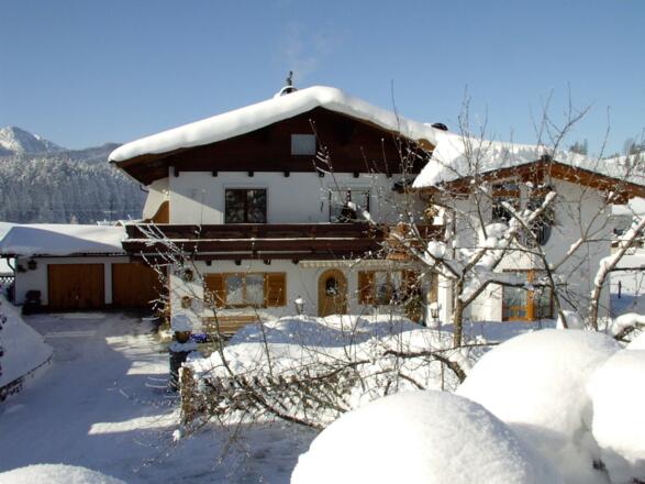 Haus im Winter