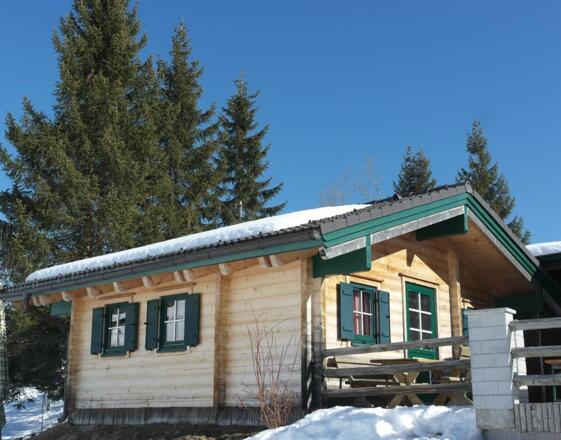 Lodge Winter seitlich