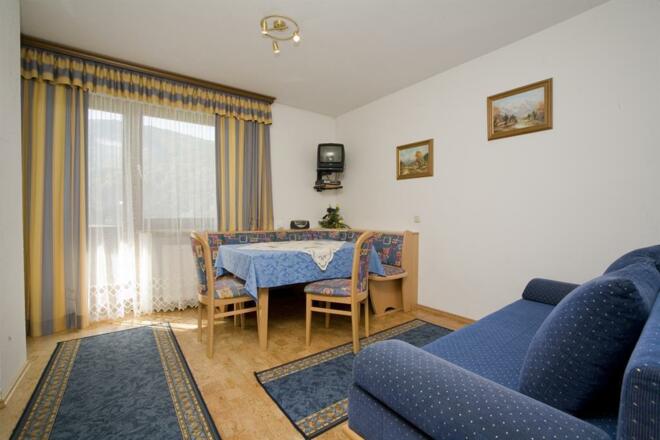 Wohnraum WG Breitstein