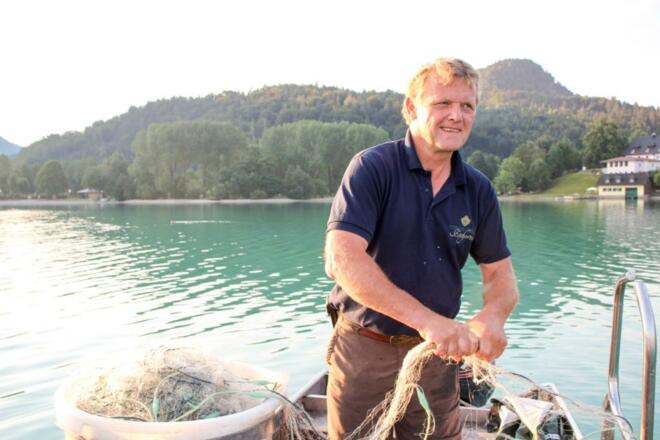 Gerhard Langmeier am Boot