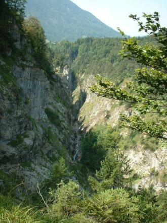 Entlang des Metzgersteig  Strubklamm