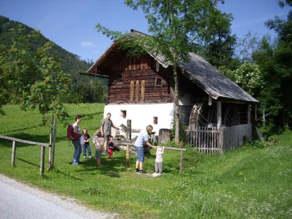 Waschlmühle Wanderer