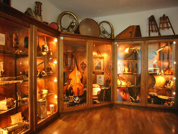 Musikinstrumentemuseum St. Gilgen