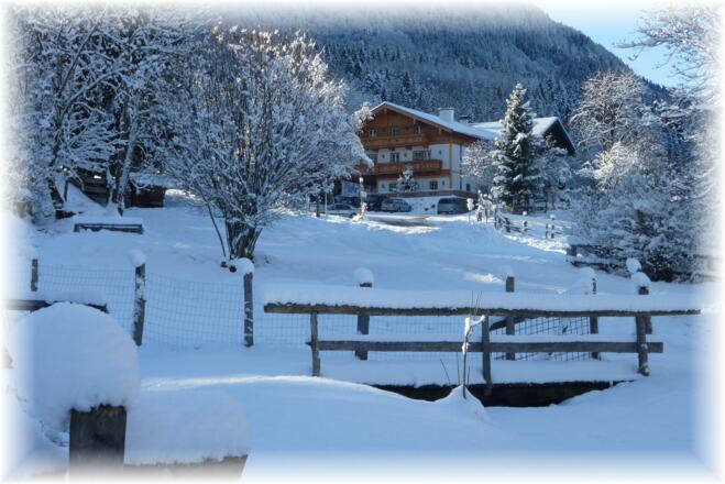 Hausansicht Gasthof Mahdhäusl