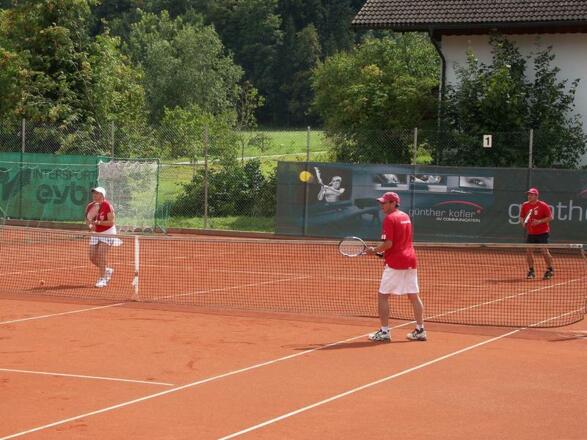 Tennisplatz in Faistenau