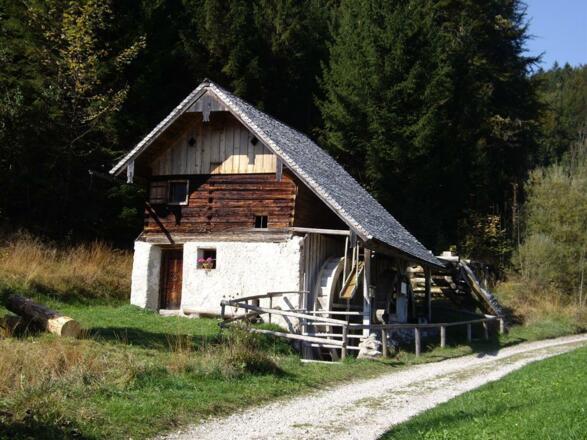 Pertillmühle am Mühlenwanderweg