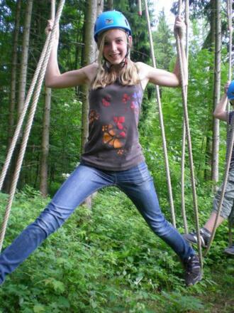 Seilparcours im Waldkletterweg Faistenau