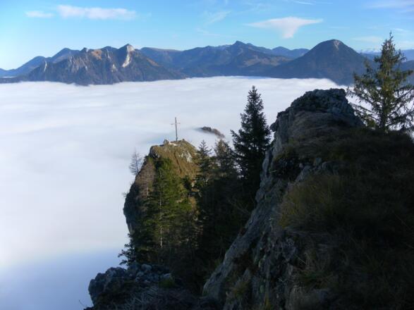 Maiwand vom Zustieg, dahinter der Heuberg