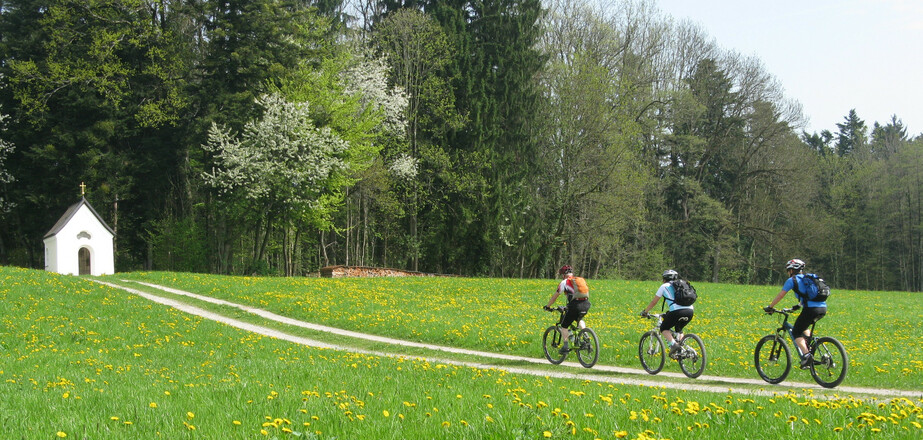 Immer wieder fahren wir an Kapellen vorbei, die eine gute Gelegenheit sind mal Einkehr zu halten! 