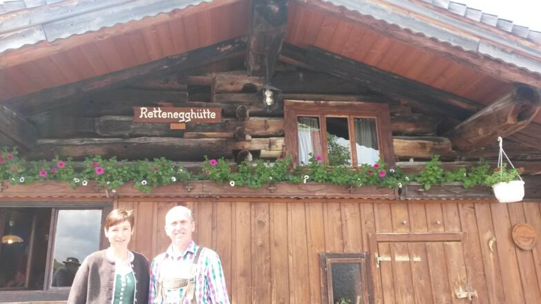 die Wirtsleute auf der Rettenegghütte
