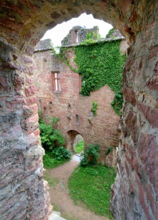 Henneburg in Stadtprozelten