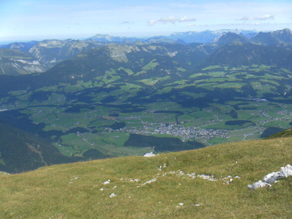 Abtenau vor Salzkammergutbergen