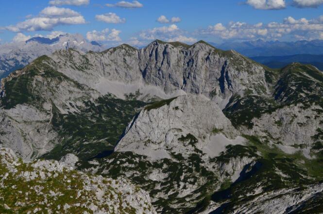 Blick auf Tagweide, über Hochkarfelderköpfe zum Edelweißkogel