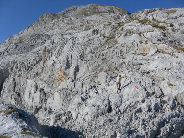 karstige Ostflanke des Scheiblingkogels