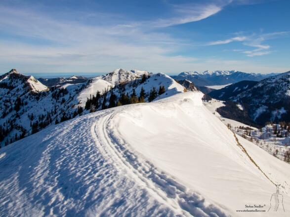 Der weitere Gratverlauf vom Hohen First bis zum Gruberhorn