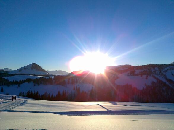 Sonnenuntergang an der Panoramaloipe Postalm