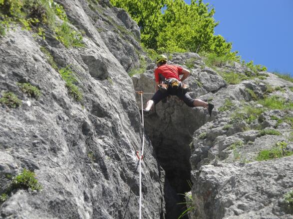 Der Spreizschritt in der vierten Seillänge.
