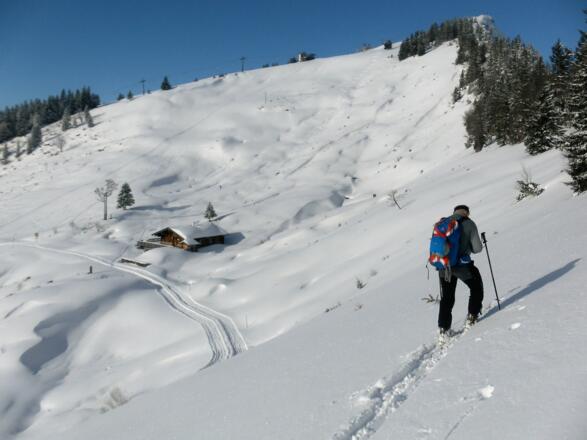 Querung zum SO-Gratrücken oberhalb der Latschenalm