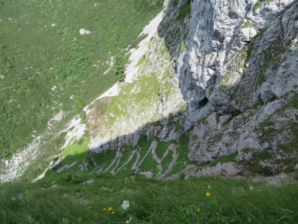 Steiler Aufstieg vom Stuhlloch zur Durchgangsscharte