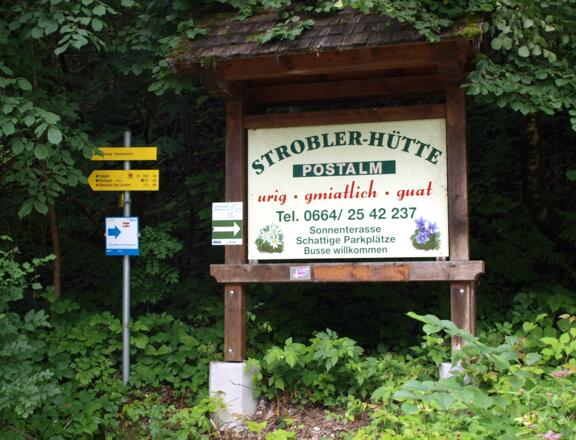 links Postalmstraße verlassen, auf 718m