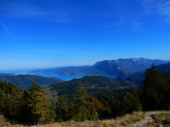Rückblick zum Attersee und Höllengebirge