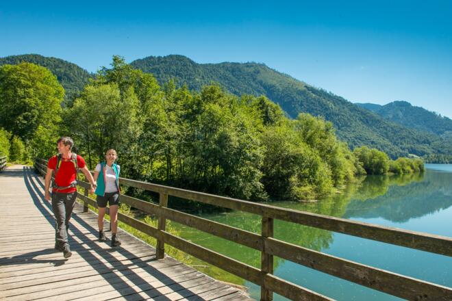 Wandern am Hintersee-Rundwanderweg