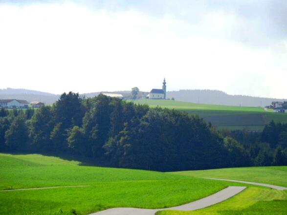 Sommerholzkirche bei Oberhofen