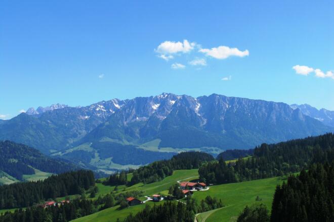 Blick vom Spitzstein zum Kaisergebirge