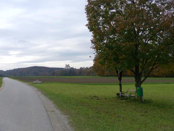 bayrische Wallfahrtskirche Marienberg von Wanghausen aus