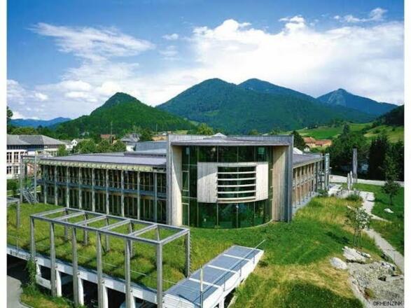 Nationalpark Zentrum Molln | Besucherinformation - Ausstellung - Nationalpark Shop