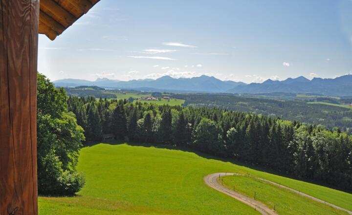 Blick vom Aussichtsturm Ratzinger Höhe