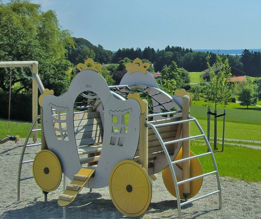 Station 13: Spielplatz