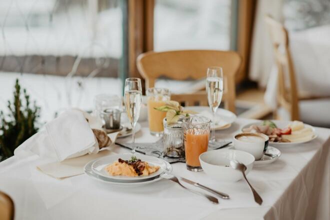 Tischlein deck dich im Hotel.Wirtshaus Tauernhex