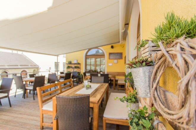 Kirchenwirt Terrasse