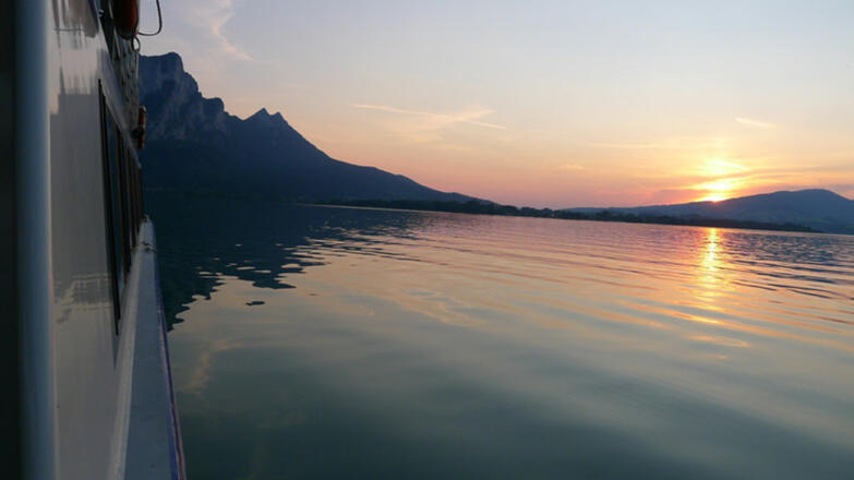Schifffahrt Hemetsberger Sonnenuntergang