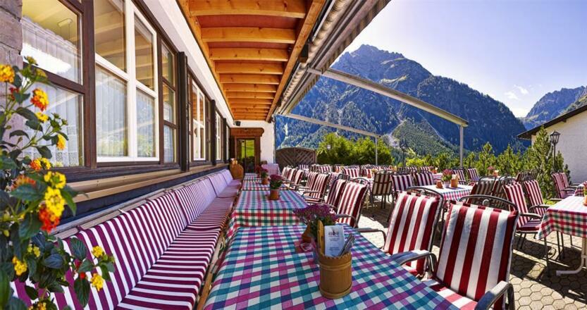 Hotel Alte Krone Terrasse