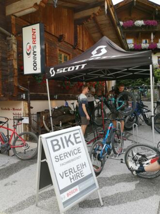 Conny&#039;s Bike Center aussen