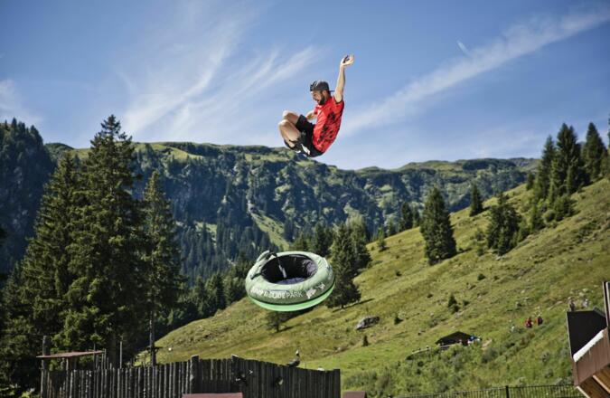 Jump &amp; Slide Park 