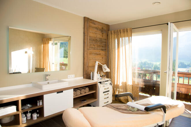 Behandlung Alpina-Spa