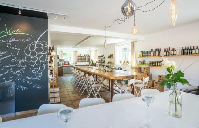 VINISTERIUM Puch - Lokal