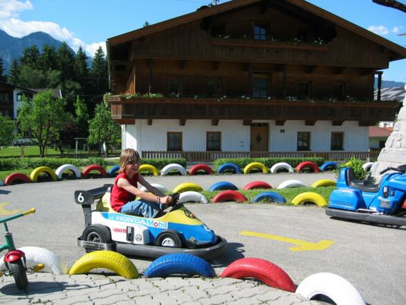 Kinderpark Alpbachtal Auto
